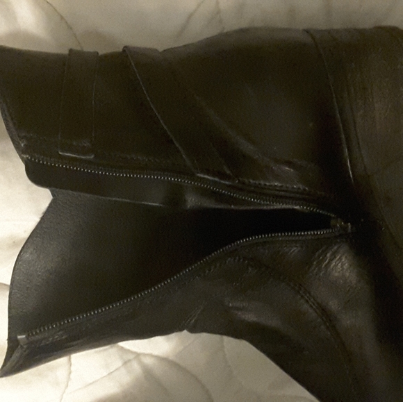 Leather boots - Picture 7 of 15